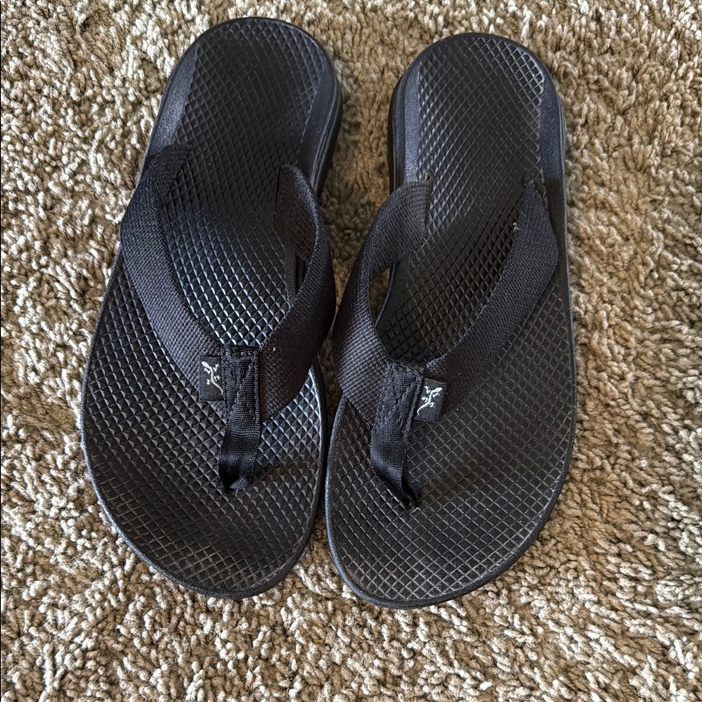 Black Flip Flops
